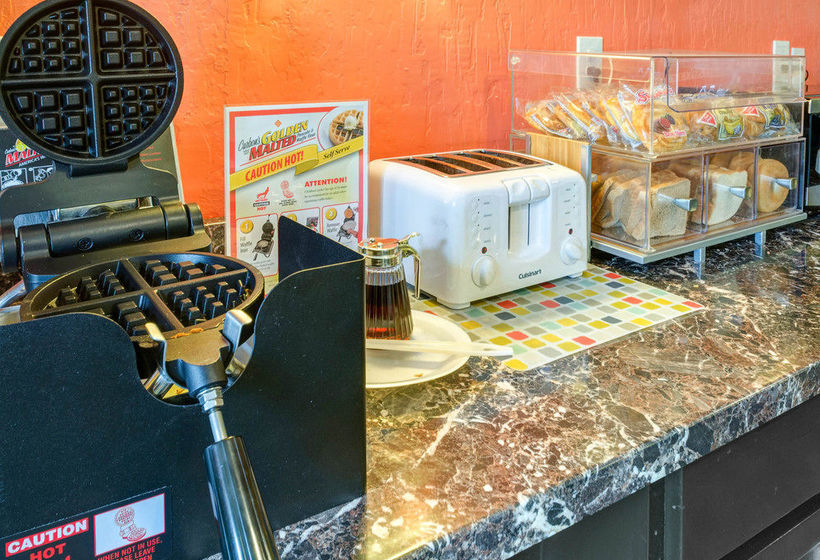 Hotel Econo Lodge South Olathe 