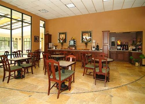 Hotel Quality Inn National Fairgrounds Area  | Perry | Georgia | United States 2