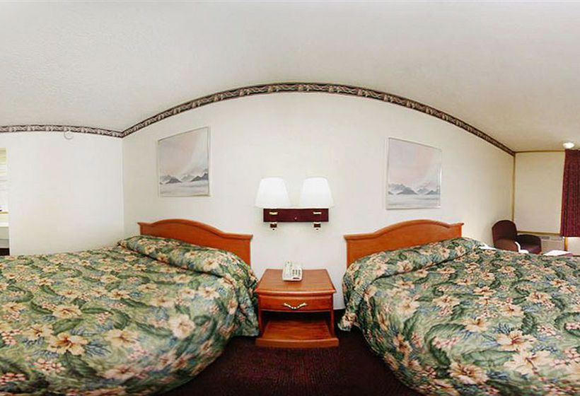 Hotel Econo Lodge  | Ponca City | Oklahoma | United States 1