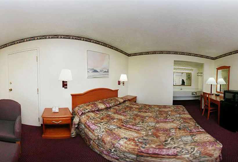 Hotel Econo Lodge  | Ponca City | Oklahoma | United States 2