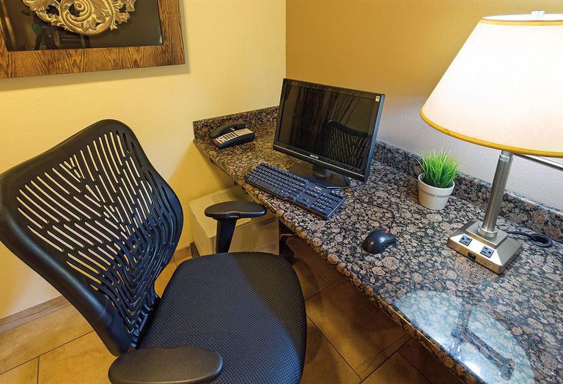 Hotel La Quinta Inn & Suites Portland NW Downtown Portland Oregon