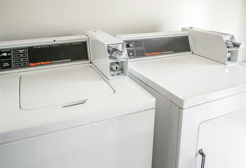 Hotel Econo Lodge Inn & Suites South   | Sandusky | Ohio | Vereinigte Staaten 4