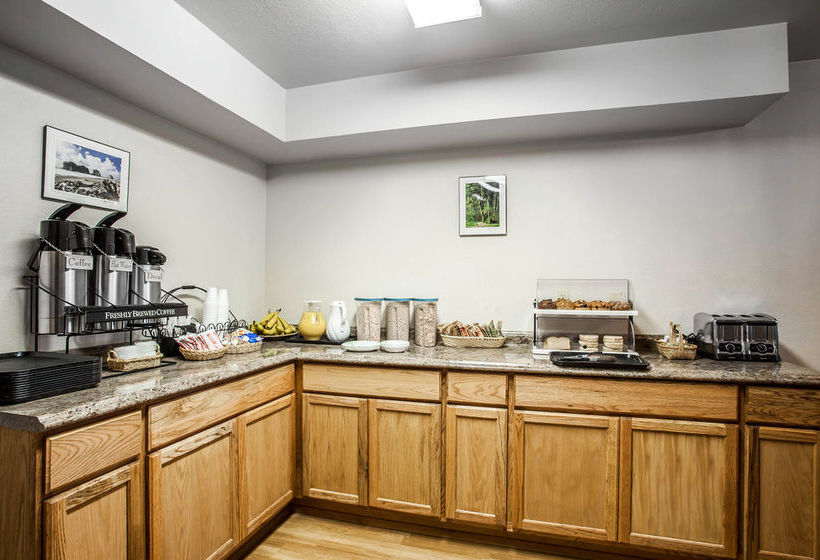 Hotel Econo Lodge  | Sequim | Washington | United States 12