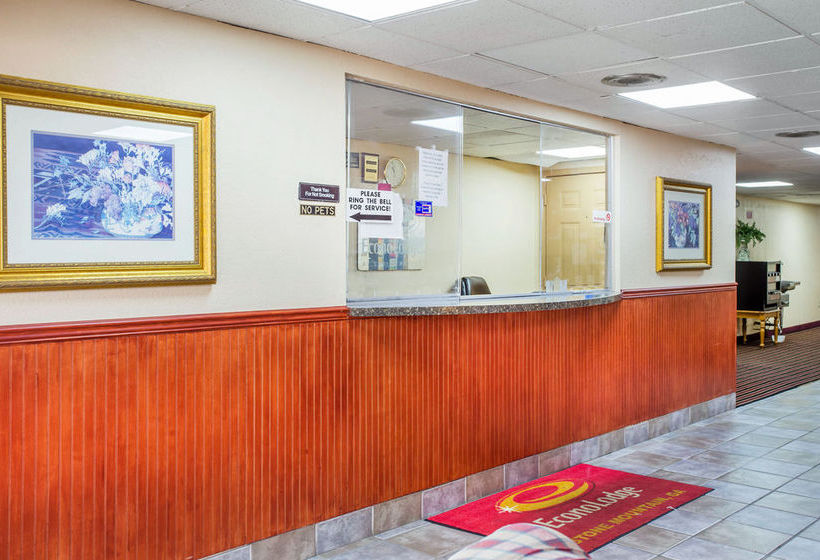 Hotel Econo Lodge  | Tucker | Georgia | United States 8