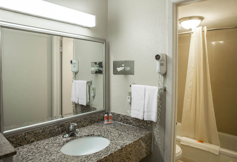 Hotel Econo Lodge  | Washington | North Carolina | United States 19