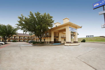 Hotel American Inn & Suites Waxahachie 