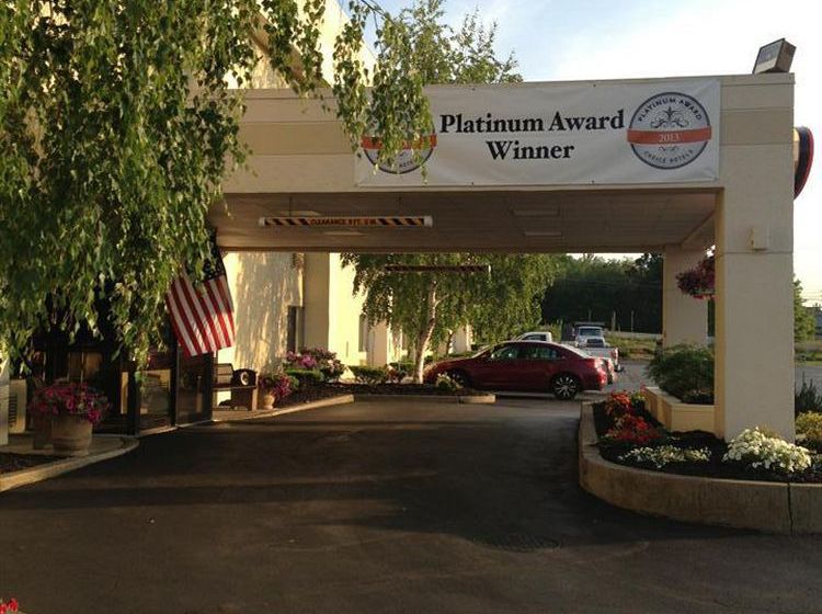 Hotel Econo Lodge Arena   | Wilkes Barre | Pennsylvania | United States 17