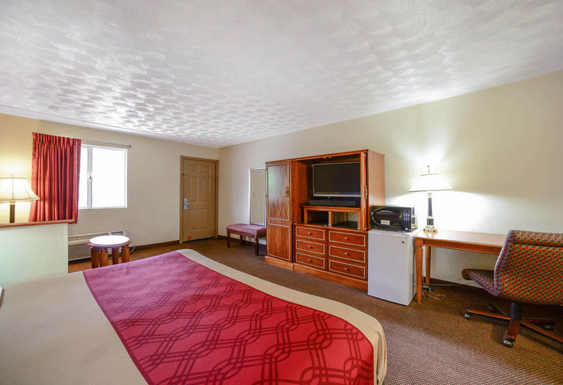 Hotel Econo Lodge Inn & Suites  | Carbondale | Illinois | United States 18