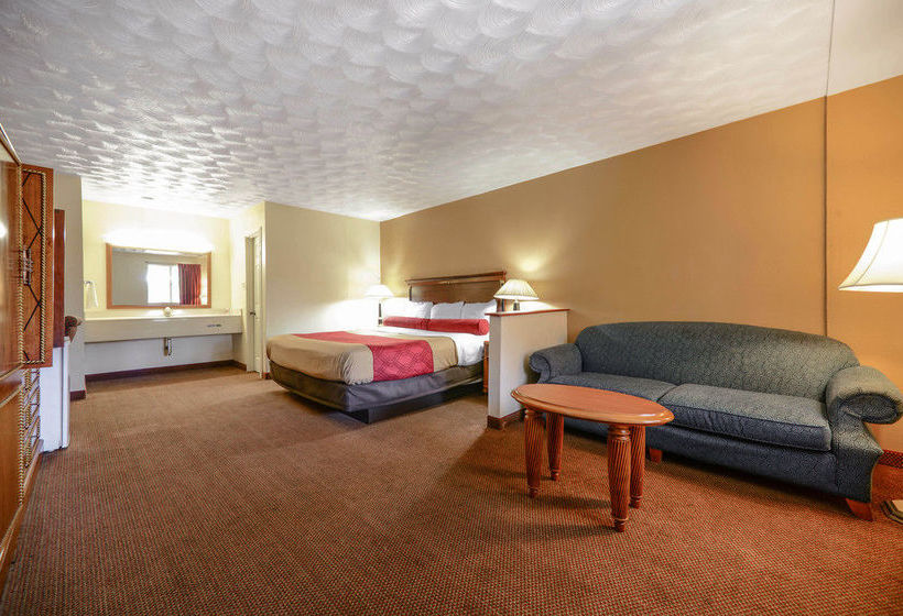 Hotel Econo Lodge Inn & Suites  | Carbondale | Illinois | United States 19