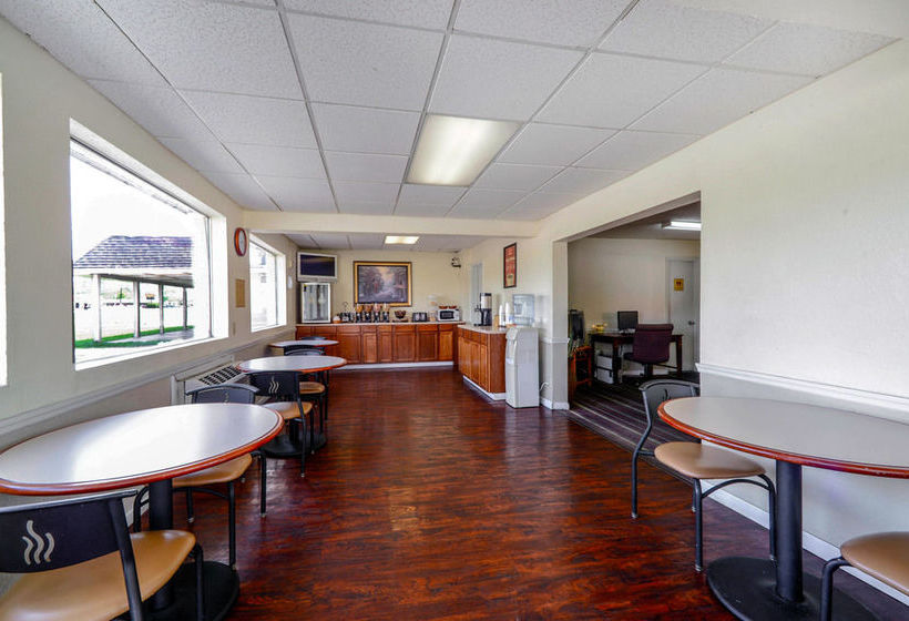 Hotel Econo Lodge Inn & Suites  | Carbondale | Illinois | United States 4