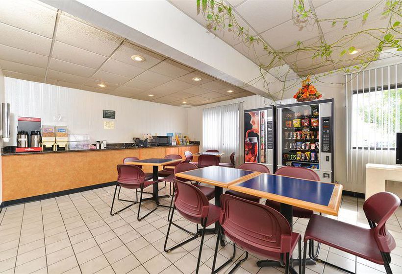Hotel Howard Johnson Express Inn  | Effingham | Illinois | United States 16
