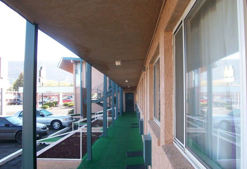 Hotel Valu Inn  | Cedar City | Utah | United States 4