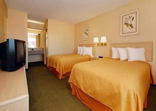 Hotel Econo Lodge Inn & Suites   | Macon | Georgia | United States 9