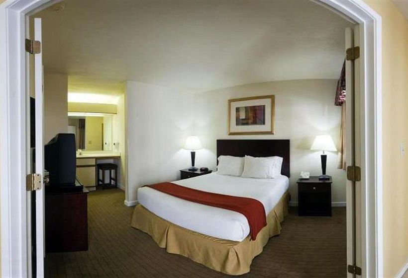 Hotel Quality Suites Buckhead Village  | Atlanta | Georgia | United States 1