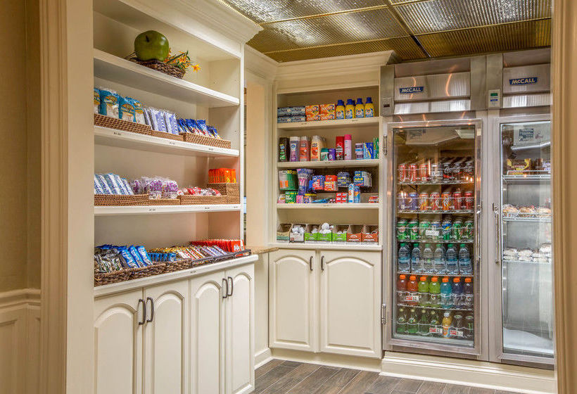 Hotel Quality Suites Buckhead Village  | Atlanta | Georgia | United States 19