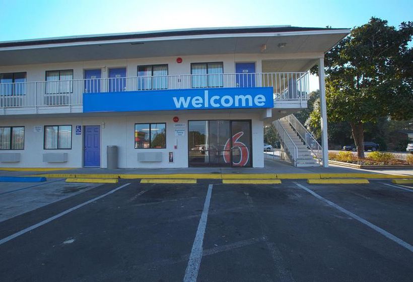 Motel 6 Charleston North Carolina del Sur