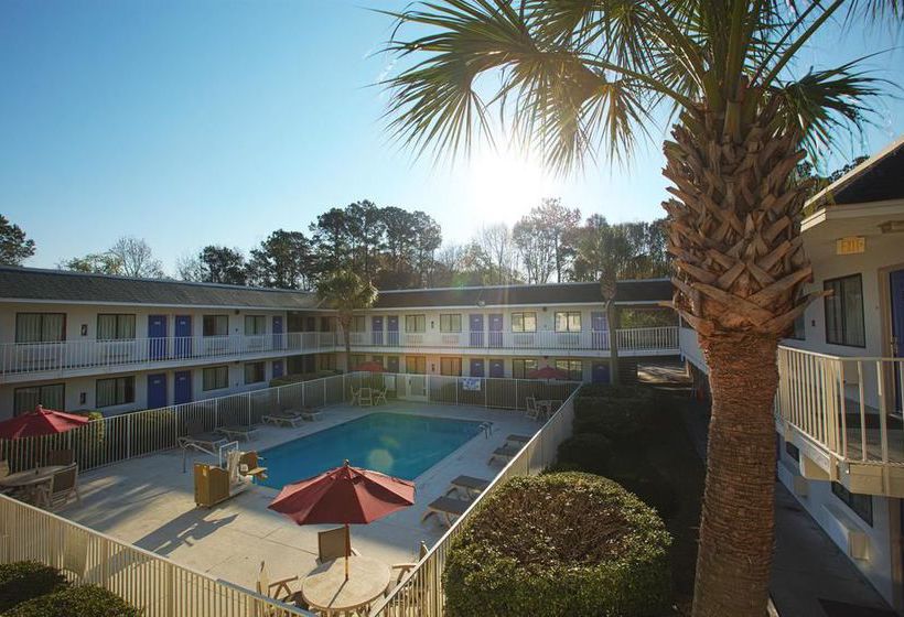 Motel 6 Charleston North  | North Charleston | South Carolina | United States 7