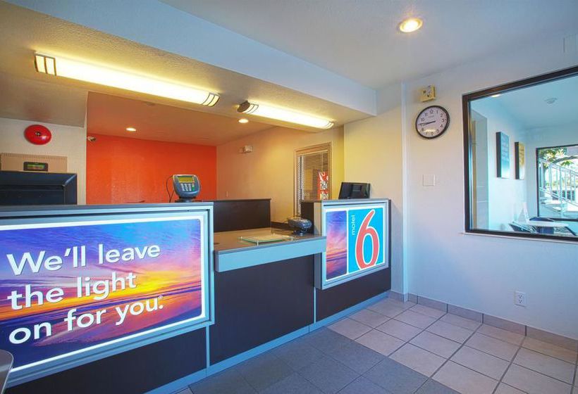 Motel 6 Charleston North  | North Charleston | South Carolina | United States 9