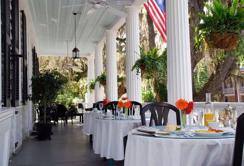 Hotel Rhett House Inn