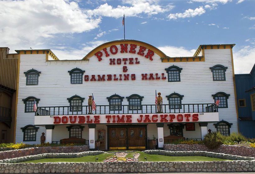 Pioneer Hotel & Gambling Hall  | Laughlin | Nevada | United States 6