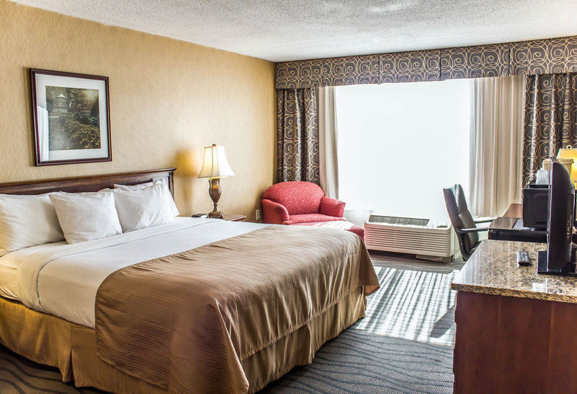Clarion Greensboro Airport Hotel  | Greensboro | North Carolina | United States 16