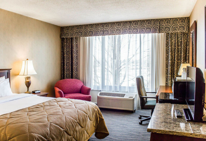 Clarion Greensboro Airport Hotel  | Greensboro | North Carolina | United States 20