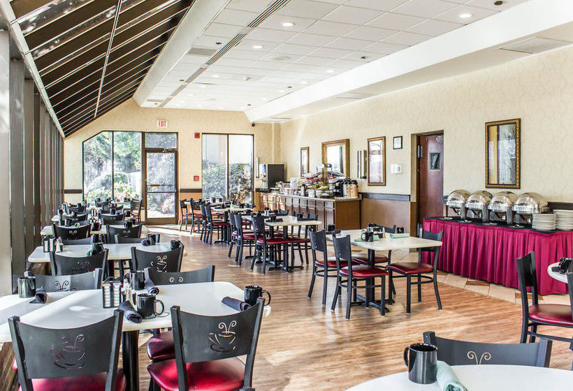 Clarion Greensboro Airport Hotel  | Greensboro | North Carolina | United States 3