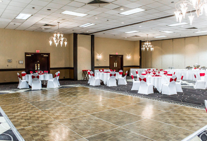 Clarion Greensboro Airport Hotel  | Greensboro | North Carolina | United States 9