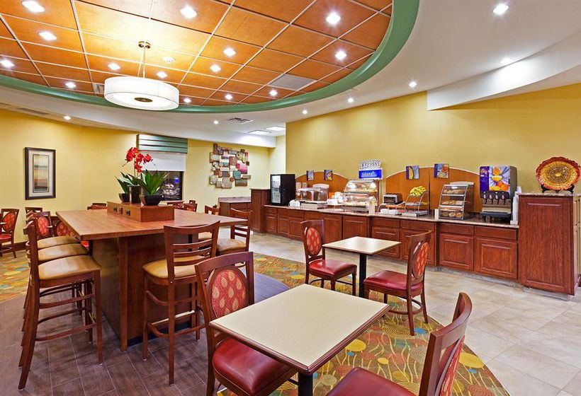 Hotel Holiday Inn Express Greensboro-(I-40 @ Wendover)  | Greensboro | North Carolina | United States 6