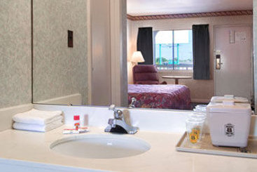 Hotel Super 8 Greensboro  | Greensboro | North Carolina | United States 5