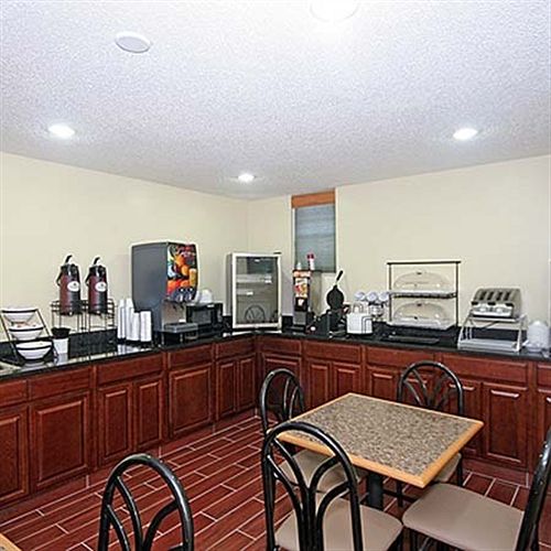 Motel Townhouse Inn HIgh Point  | High Point | North Carolina | United States 5