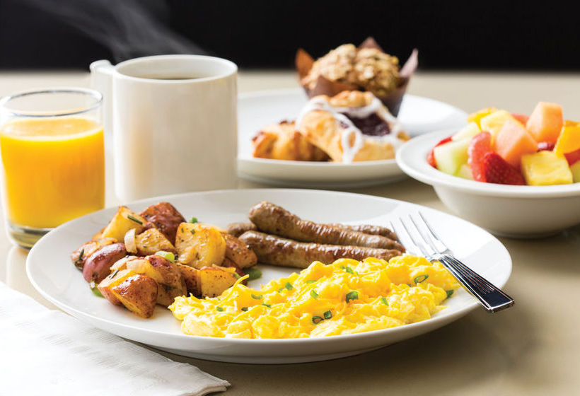 Homewood Suites Tucson St. Philip's Plaza University 