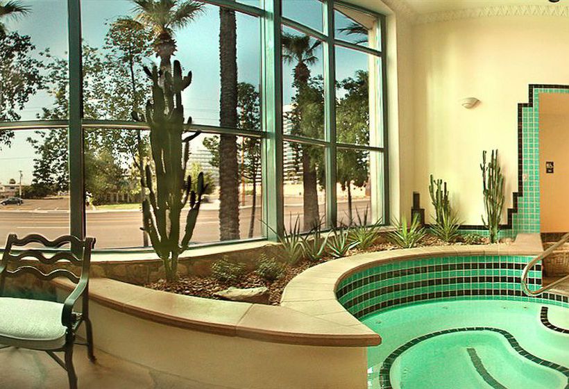 Hotel Hilton Suites Phoenix  | Phoenix | Arizona | United States 15
