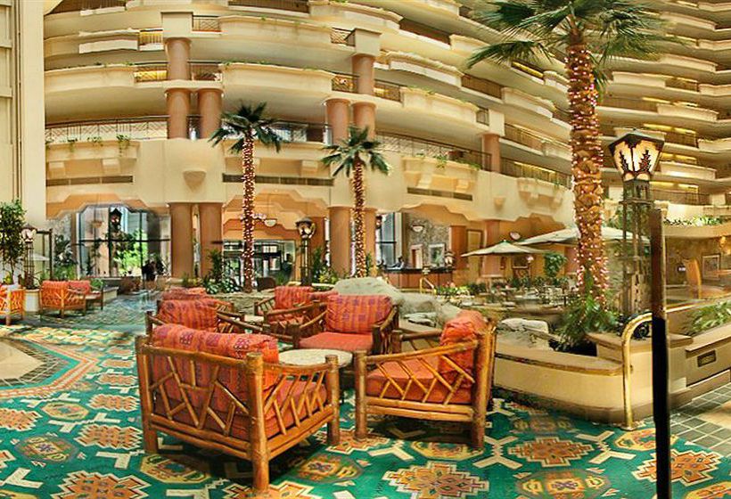 Hotel Hilton Suites Phoenix  | Phoenix | Arizona | United States 16