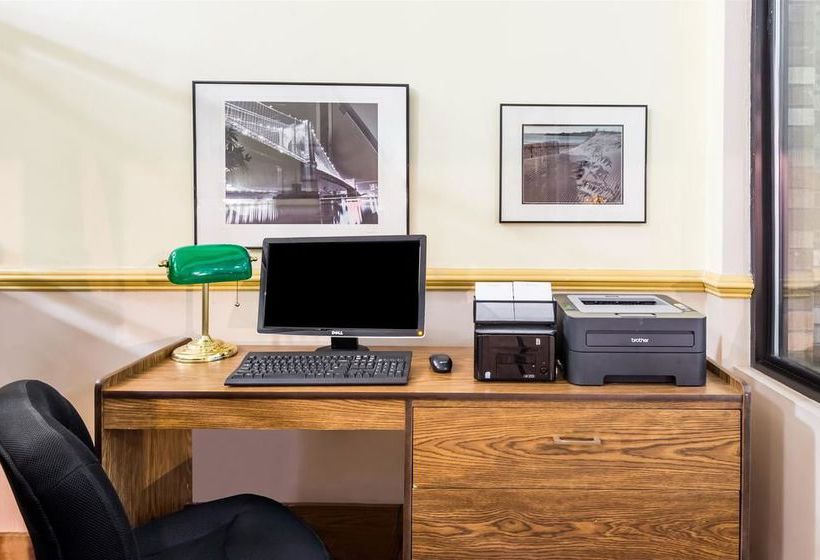 Hotel Ramada Middletown  | Middletown | Rhode Island | United States 6