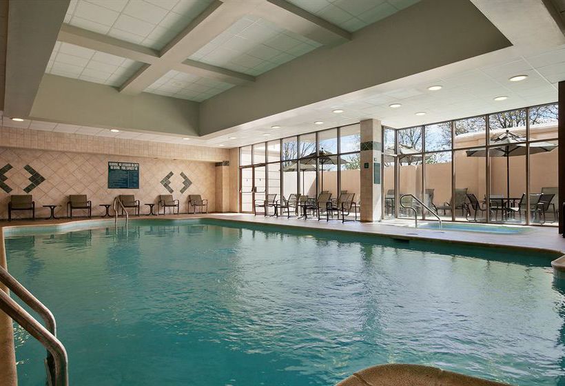 Hotel Embassy Suites Airport  | Philadelphia | Pennsylvania | United States 16