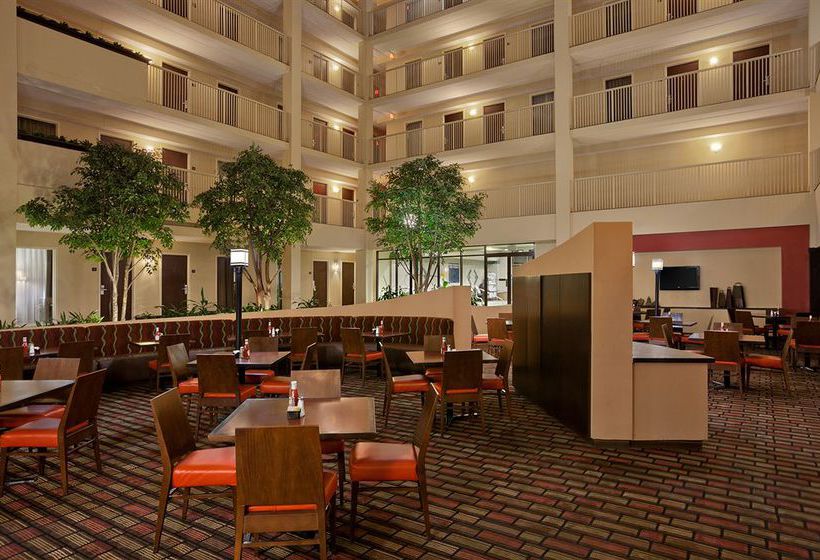 Hotel Embassy Suites Airport  | Philadelphia | Pennsylvania | United States 17