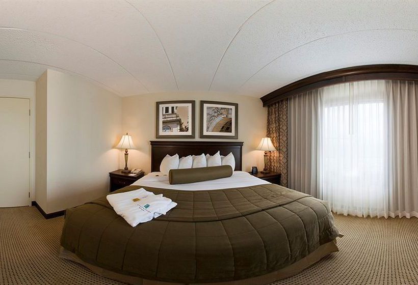 Hotel Embassy Suites Airport  | Philadelphia | Pennsylvania | United States 18