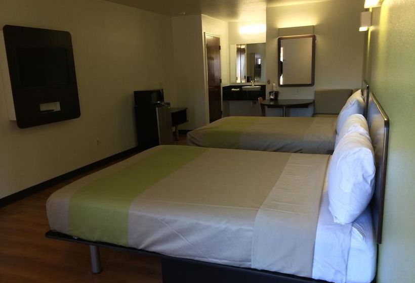 Motel 6 Longview North  | Longview | Texas | United States 12