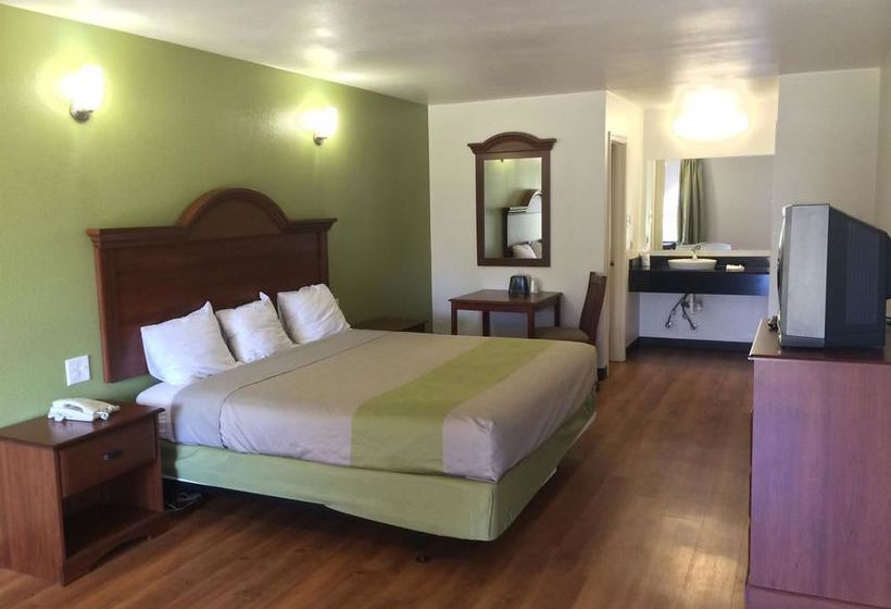 Motel 6 Longview North  | Longview | Texas | United States 7