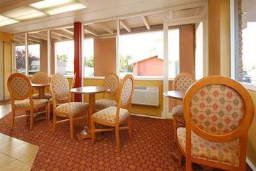 Hotel Rodeway Inn Bellevue  | Bellevue | Nebraska | Estados Unidos 6