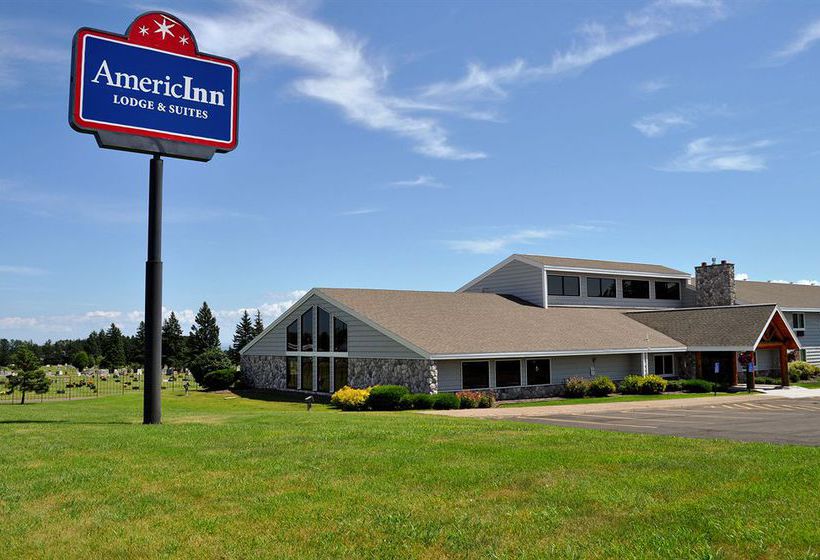 Hotel AmericInn