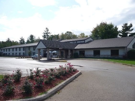 Hotel AmericInn Shawano Wisconsin