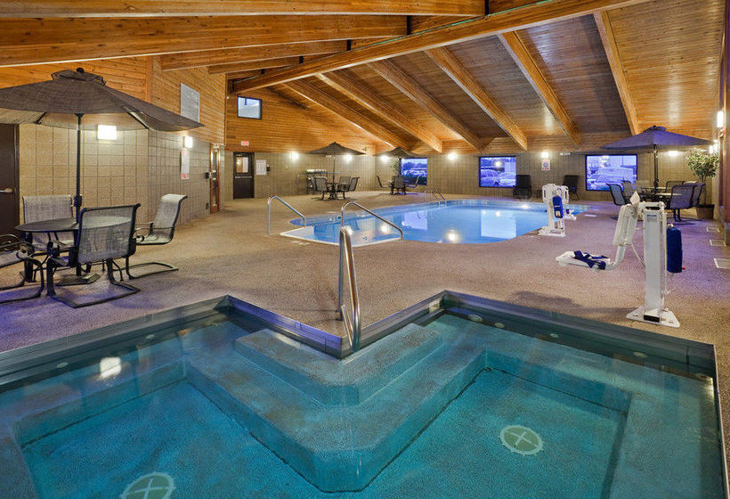 Hotel AmericInn  | Mitchell | South Dakota | United States 14