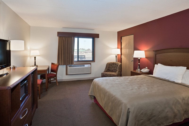 Hotel AmericInn  | Mitchell | South Dakota | United States 16