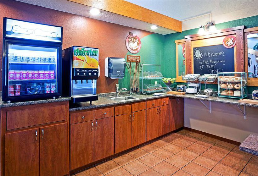 Hotel AmericInn  | Fargo | North Dakota | United States 1