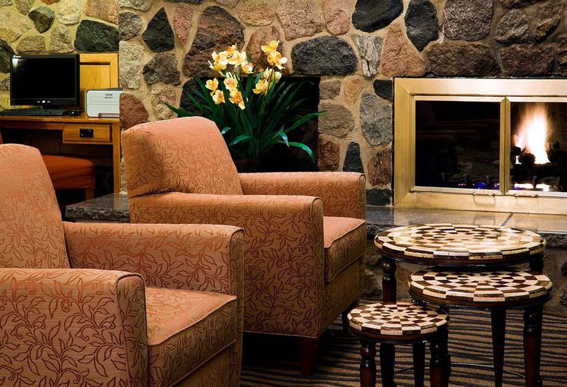 Hotel AmericInn  | Worthington | Minnesota | United States 1