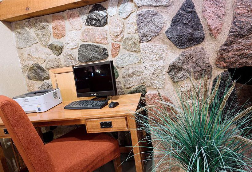 Hotel AmericInn  | Worthington | Minnesota | United States 2