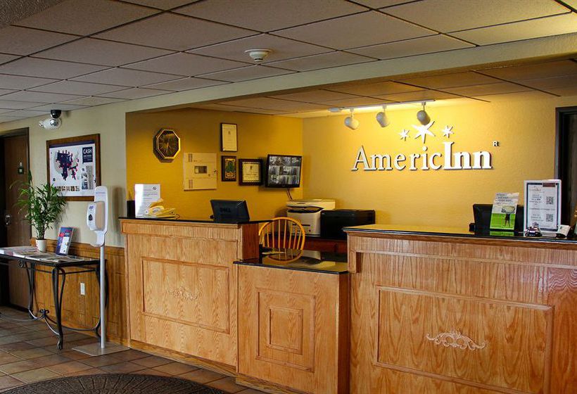 Hotel AmericInn Plover-Stevens Point