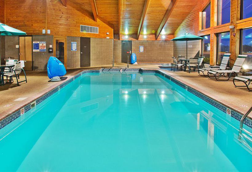 Hotel AmericInn  | Kearney | Nebraska | United States 2